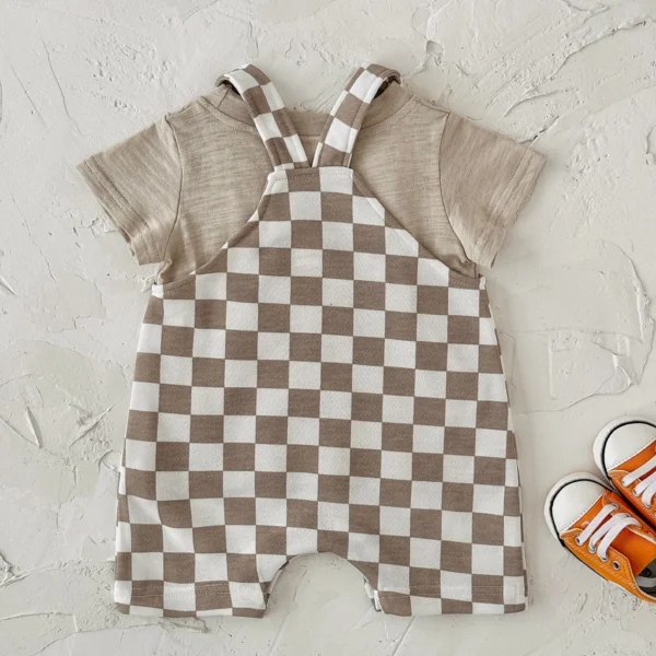 cn-11134207-820l4-mnarnm1pet5264 Baby Checkerboard Overall Romper Set